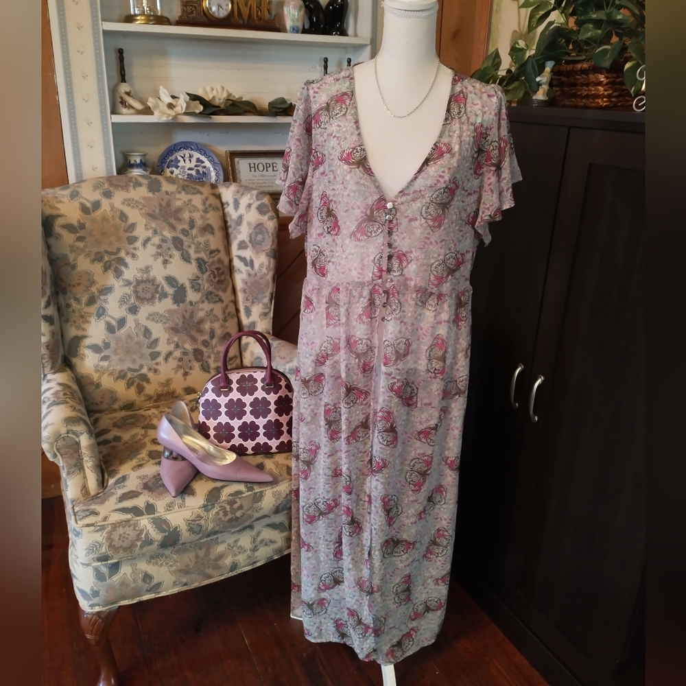 Chic Floral Duster